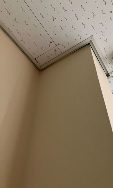 (긴급/안전) 기둥과 천장 사이 틈이 벌어져 있습니다, 괜찮은가요?의 0번 째 이미지