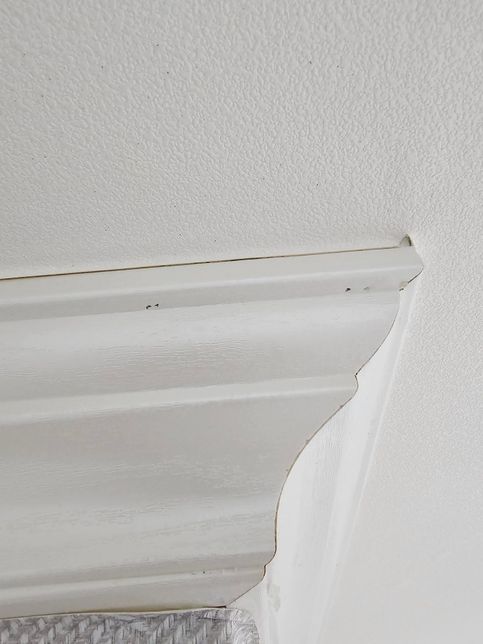 이게 무슨 자국인지 아시는분 계시나요?의 2번 째 이미지