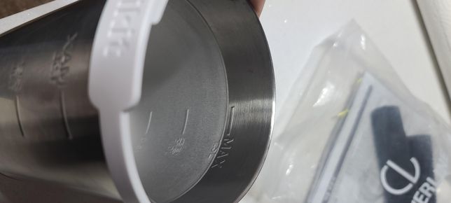 스테인레스 통을 세척하는 중에 발생함의 0번 째 이미지