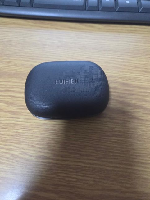 edifier comfo flex 이어폰 사용중 페어링문제?의 0번 째 이미지