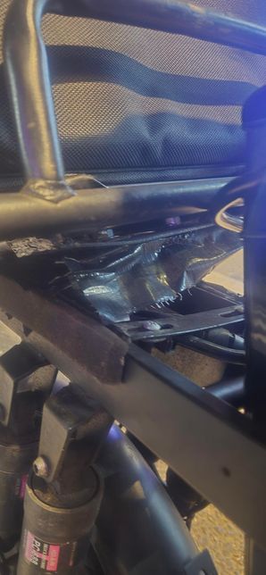 전기자전거 배달가방 짐받이 브라켓떨어졌습니다. 용접이랑 다른 방법없을까요?의 0번 째 이미지