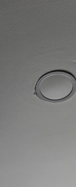 골프장 화장실 천장인데 석면인가요...?의 1번 째 이미지