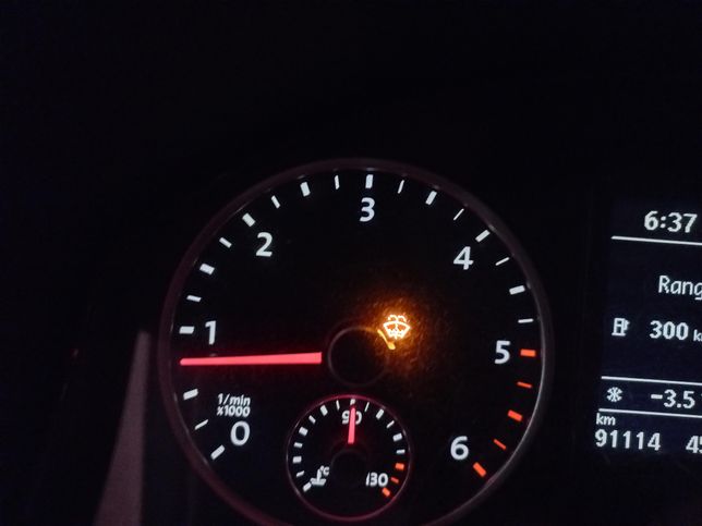 자동차 차량 경보등 이 표시는 뭔가요?의 0번 째 이미지