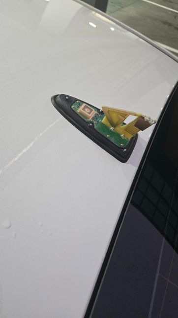 자동세차중 샤크안테나 파손되었습니다의 0번 째 이미지