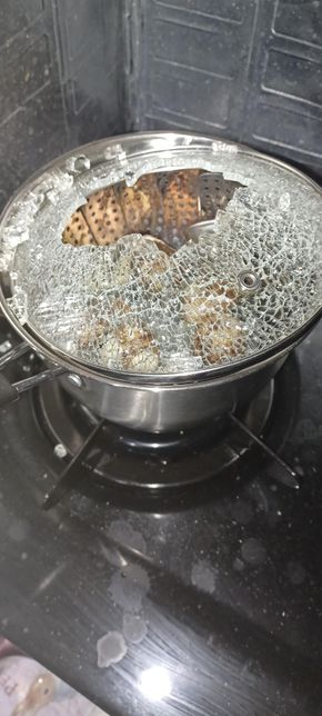 냄비뚜껑이 퍽하고 깨졌어요 충격이나 급격한 온도의 0번 째 이미지