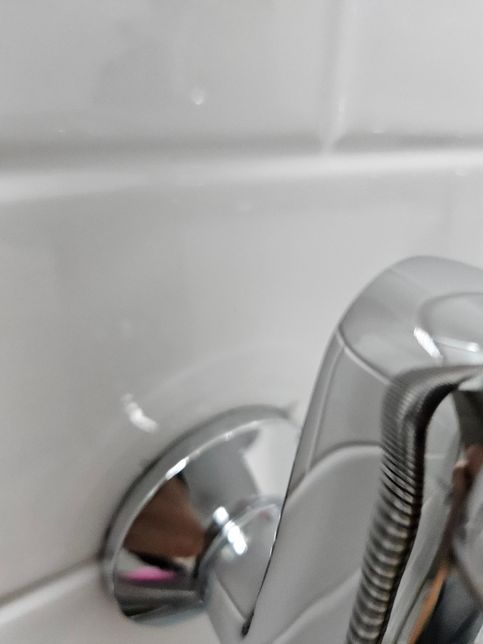 수도 꼭지 볼팅 관련 질문,,,,,,의 0번 째 이미지