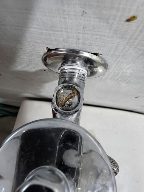 소변기 수동 지수벨브 불량입니다 답변 부탁드립니다의 0번 째 이미지