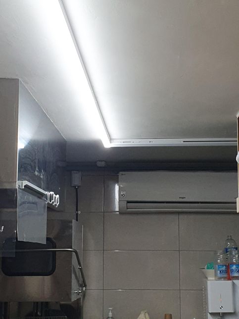 상가 음식점 주방 LED 등이 불이 들어왔다 안 들어왔다 합니다의 0번 째 이미지