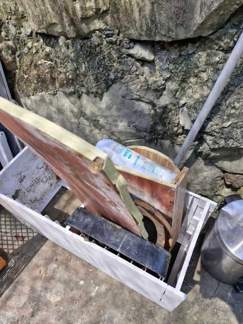 나무 목재는 쓰레기 봉투 버리면 불법 이죠의 0번 째 이미지