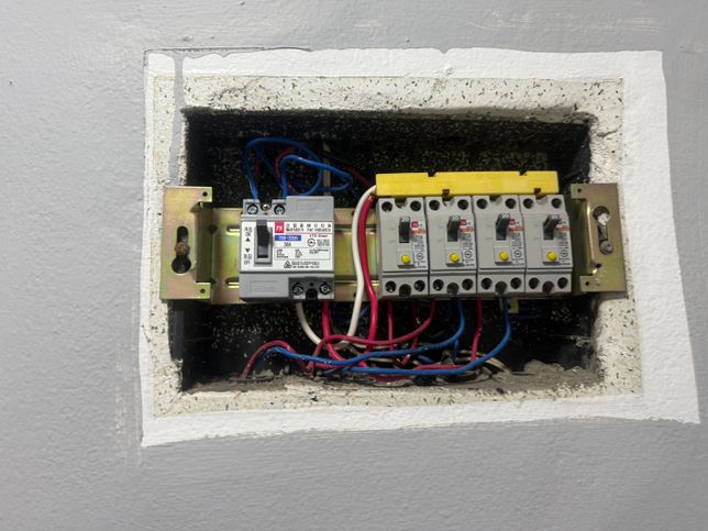 차단기 배선들 다른 차단기로 옮겨도 되나요??의 0번 째 이미지