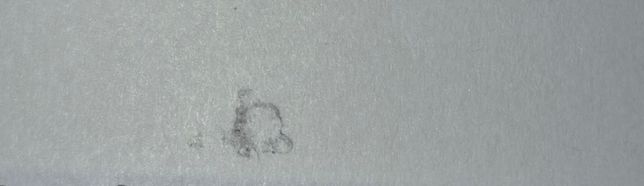 책에 이런 자국들이 있는데 곰팡인가요?의 1번 째 이미지