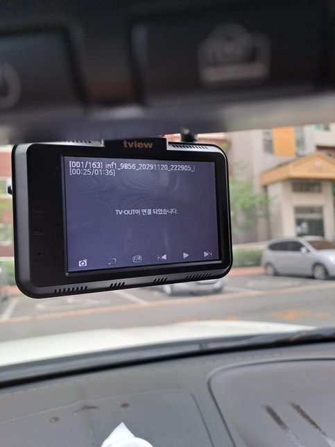 블랙박스 잘못눌러서화면이 안나와요의 0번 째 이미지