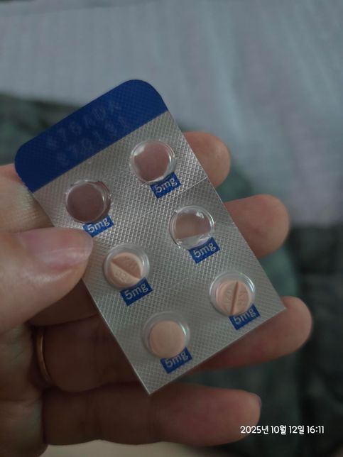 타이레놀이랑 비염약 같이 먹어도 되는 거죠?의 0번 째 이미지