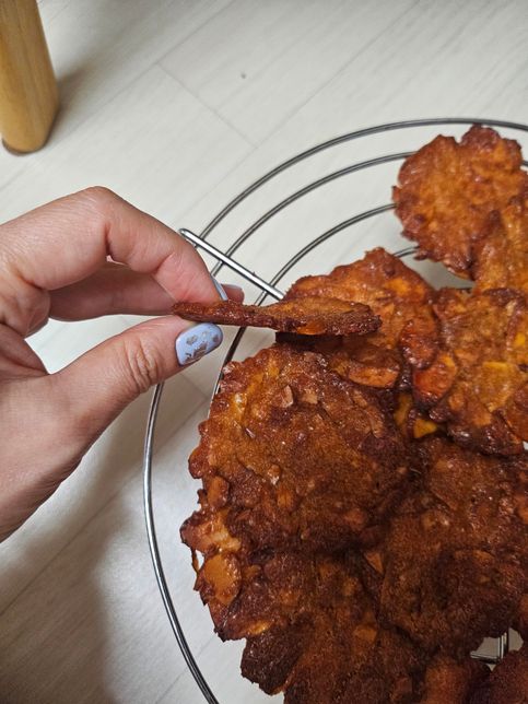 아몬드가루로 만든 튀일은 안바삭하나요?의 1번 째 이미지