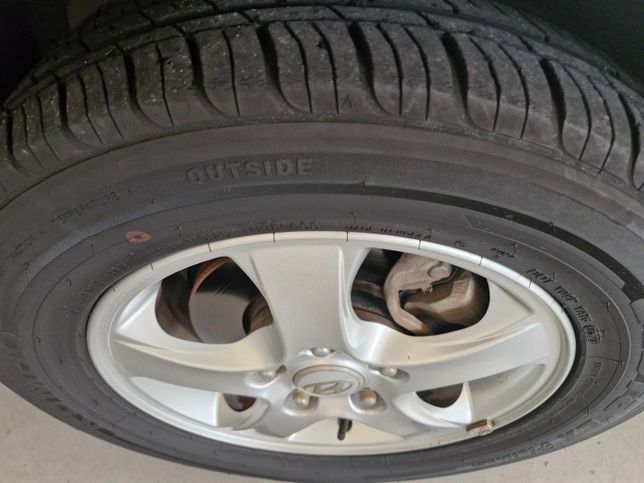 이정도면 타이어 상태 어떤지 궁금합니다.의 1번 째 이미지