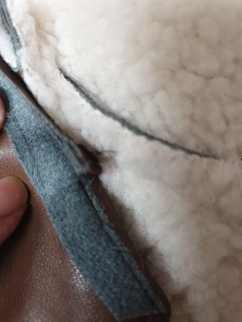 이거 인조 가죽인가요???????의 1번 째 이미지