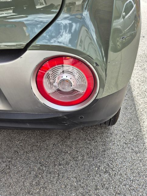 주차된 차량 접촉사고 (캐스퍼) 질문의 3번 째 이미지