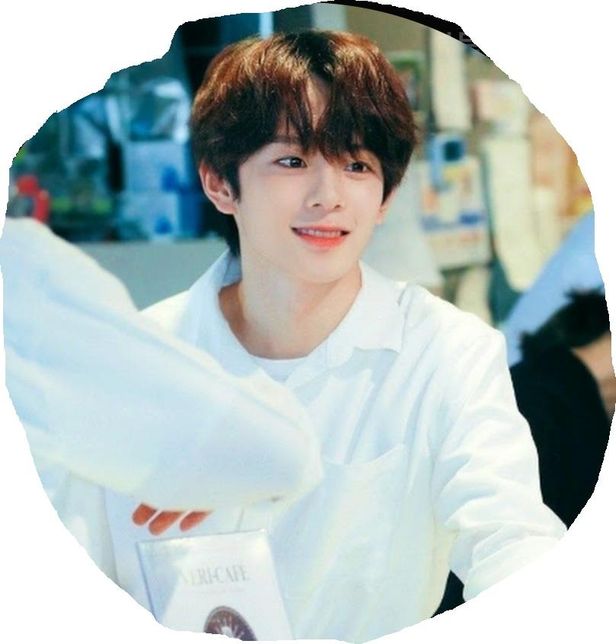 이사람이 누구인지 알수있을까요....?의 0번 째 이미지