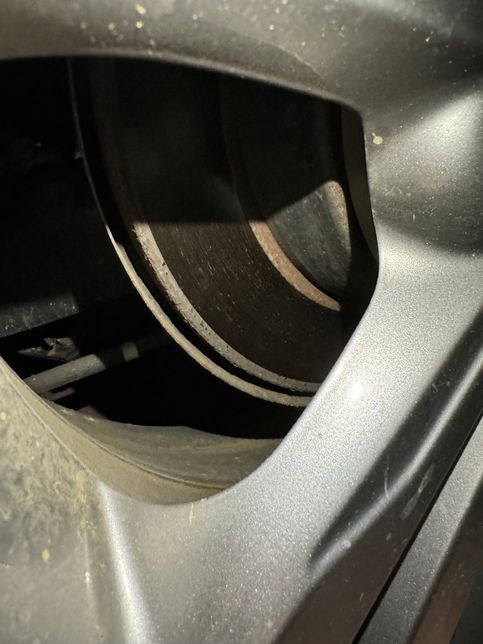 아반떼 ad 4만 킬로 뛰었는데 브레이크 디스크 교체 해야하나요?의 3번 째 이미지