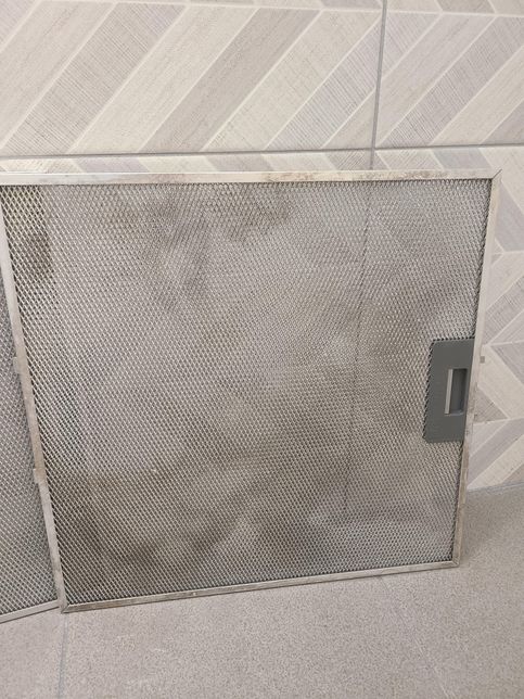 주방 후드 필터가 까맣게 변색됐는데 되돌릴 방법이 있나요?의 0번 째 이미지