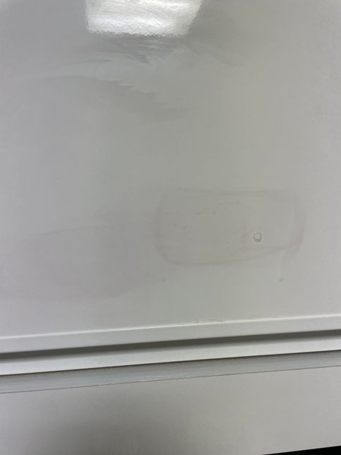 수납장에 물든 것 같은데 어떻게 지우나요?의 0번 째 이미지