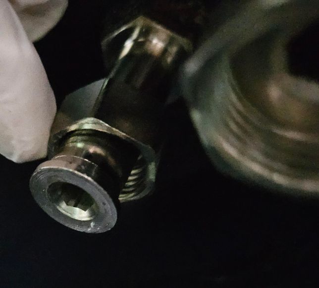 장비에 물배관 연결했는데 물이 샙니다의 1번 째 이미지