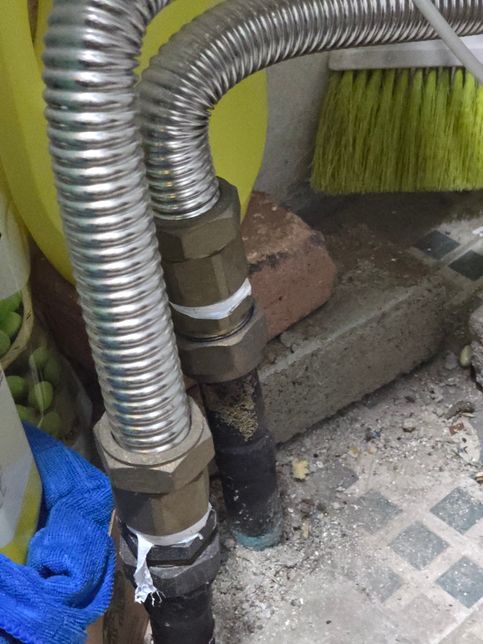 기름보일러+전기온수설치하고 싶은데요 저희집 사진!의 1번 째 이미지