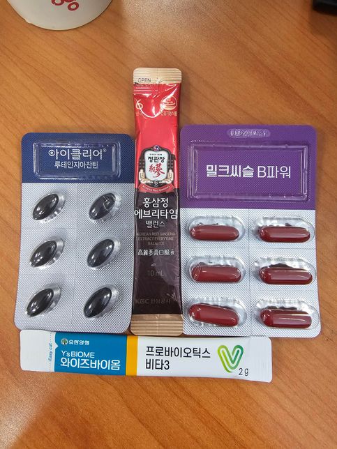 영양제를 여러개 복용할 때 순서는 어떻게 하는 게 좋을까요?의 0번 째 이미지