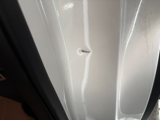 안전밸트 차 끼임 자국 어떻게 해야할까요?의 0번 째 이미지