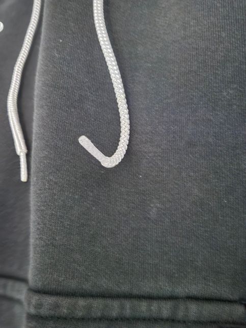 후드티 끈 일자로피는법이 뭘까요??의 0번 째 이미지