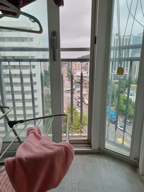 제가 혼자 살면서 고독하고 그런 사람인데요의 0번 째 이미지