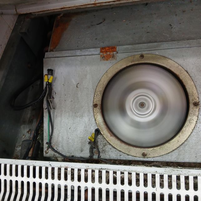 업소용 냉장고에서 이상한 소리가 나요의 1번 째 이미지