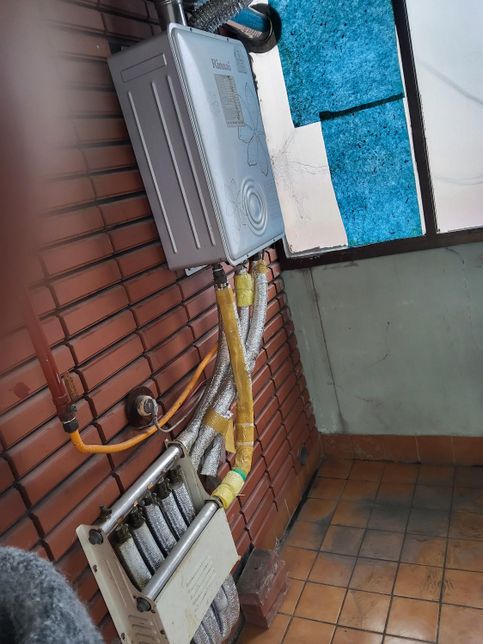 베란다 불법증축으로 철거했는데 보일러 이대로 두면 비 맞고 콘센트에도 물들어가는데 콘센트만 좀 막으면 보일러는 비맞아도 고장안나나요의 0번 째 이미지