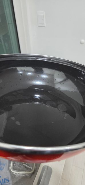 냄비 코팅 벗겨진건가요? (사진 첨부)의 0번 째 이미지