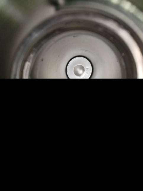 텀블러 안에 검은색 곰팡이 일까요.?의 0번 째 이미지