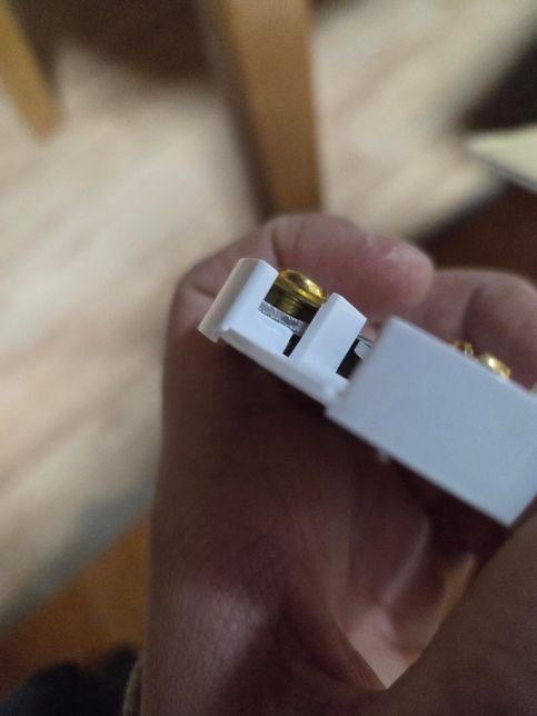 콘센트 전선 연결 초보적인 질문입니다의 0번 째 이미지