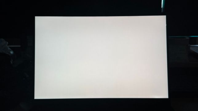 쿠팡에서 반품 상 등급으로 산 그램프로16 액정불량의 0번 째 이미지