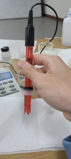 Ph 전극 사용하는데 뭔가 이상해요! 급해요!!!의 2번 째 이미지