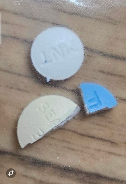 탈모약인데 약 이름좀 알려주세요.^^의 0번 째 이미지