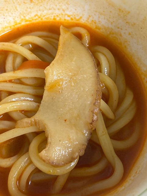 짬뽕안에 들어있는데 이게 뭘까요?ㅠㅠ의 0번 째 이미지