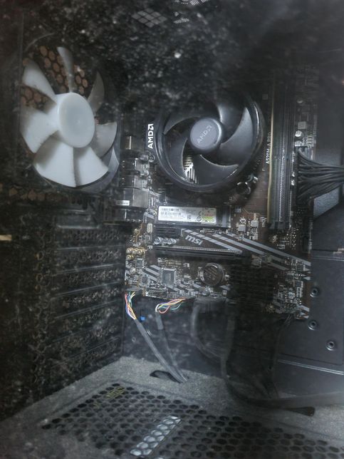 제 컴퓨터는 내장그래픽 카드인건가요?의 0번 째 이미지