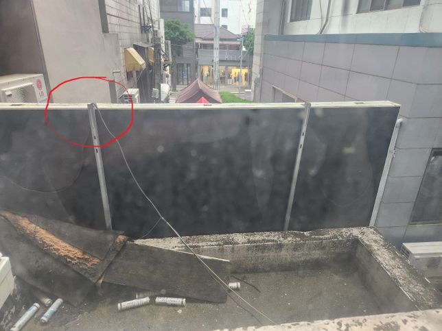 야외 간판에 led 조명/투광기를 달아보려는데요.의 2번 째 이미지