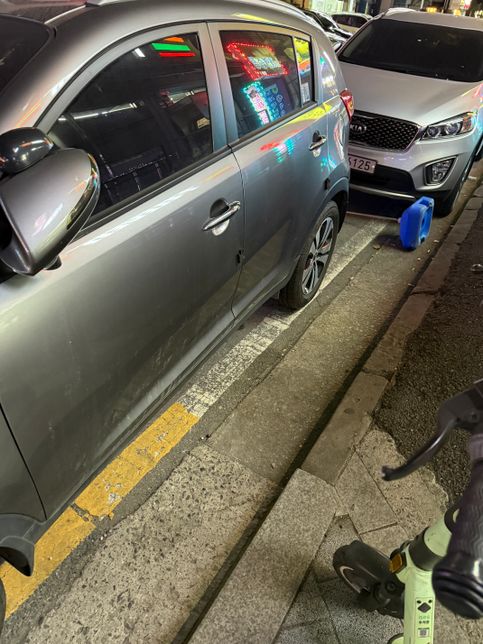 흰색실선반노란색실선반 주정차위반?의 0번 째 이미지