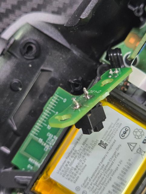 납땜으로 회로에서 스위치를 때려는데요의 0번 째 이미지