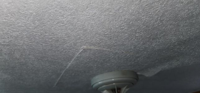 실크벽지 셀프로했는데 완전폭망했어요의 0번 째 이미지