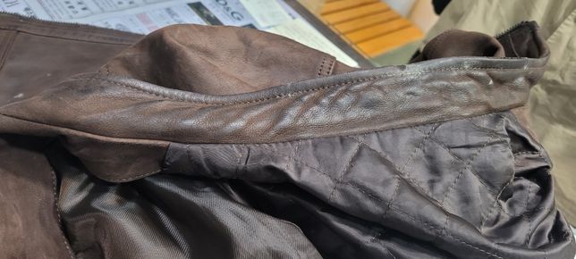 가죽옷 곰팡이 제거와 가죽옷 세탁 전문 업체에 대해서의 0번 째 이미지