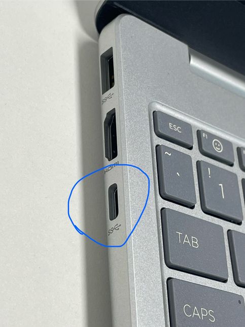 노트북에 있는 C타입 단자 왜 있나요?의 0번 째 이미지