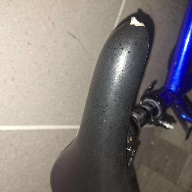 제 가만히 세워진 자전거를 가져가서 부숨의 2번 째 이미지