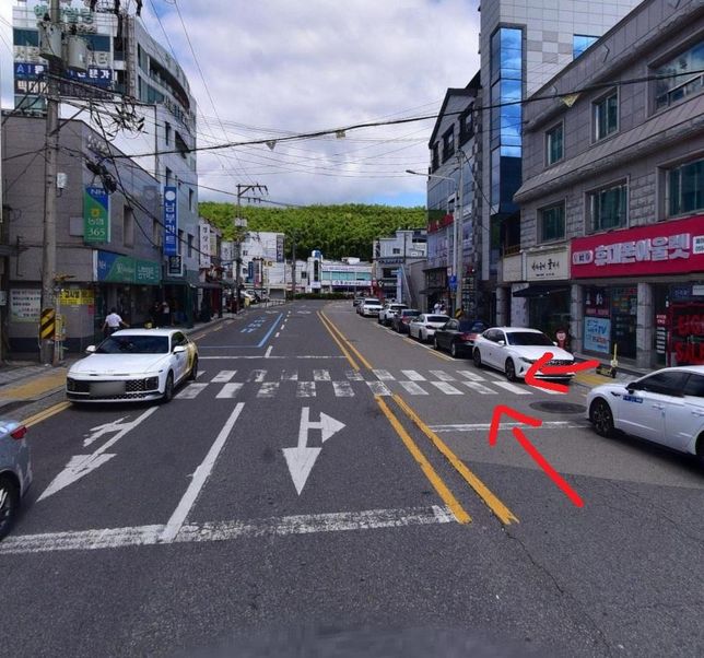 오토바이와 자전거 교통사고 과실 비율에 대해서 궁금한점이 있습니다.의 0번 째 이미지