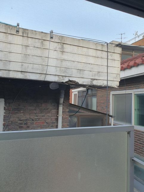 옆집이 외부에 설치한 LED 전등 빛공해 이건 어디다 신고해야 하나요?의 0번 째 이미지